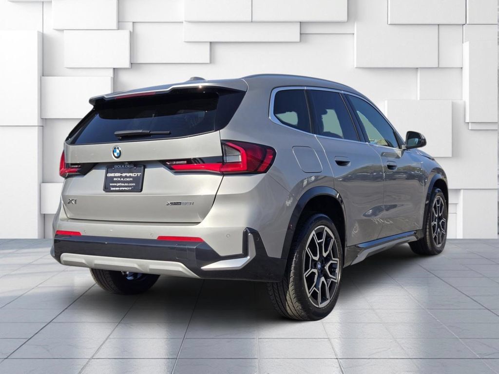 Certified 2023 BMW X1 xDrive28i AWD/4WD image 8