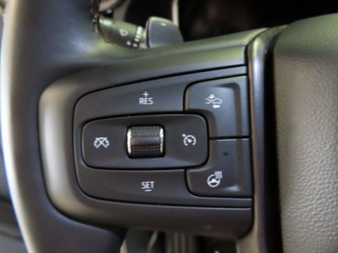 Used 2023 GMC Sierra 1500 AT4 w/ AT4 Premium Package image 22