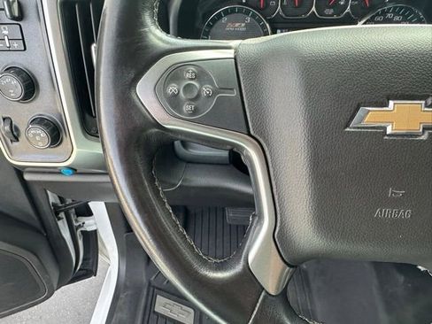 Used 2019 Chevrolet Silverado 2500 LT AWD/4WD image 4