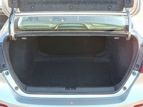 Used 2020 Honda Insight EX image 29