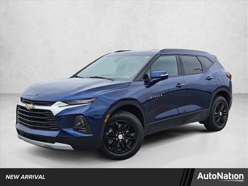 Used 2022 Chevrolet Blazer LT FWD image 1