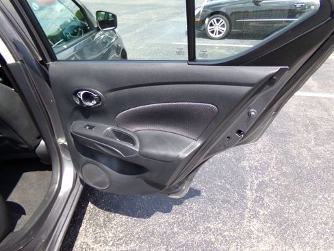 Used 2019 Nissan Versa SV FWD image 23