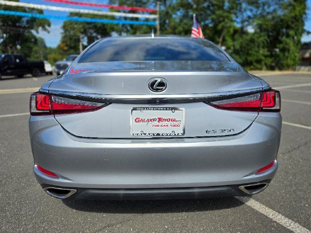 Used 2022 Lexus ES 350 w/ Premium Package FWD image 6