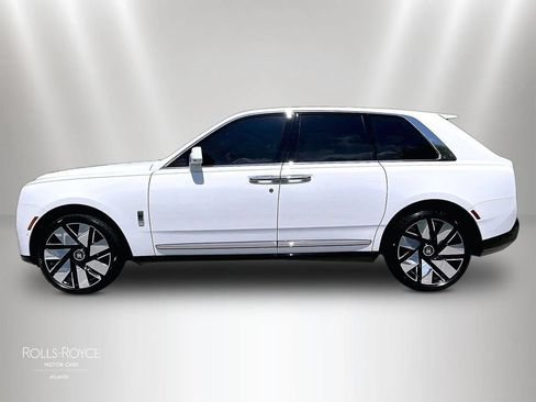 Certified 2025 Rolls-Royce Cullinan AWD/4WD image 5