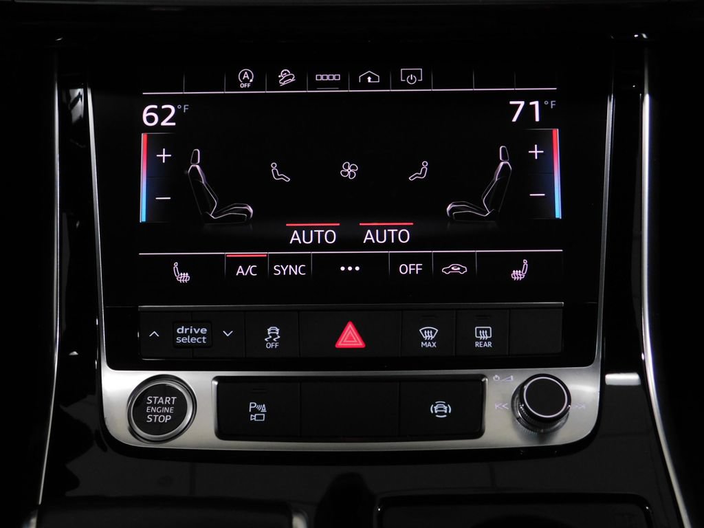 Used 2021 Audi Q7 3.0T Premium Plus w/ Premium Plus Package AWD/4WD image 40