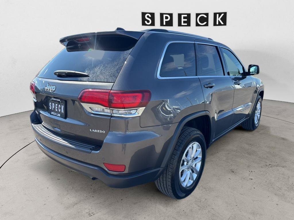 Used 2021 Jeep Grand Cherokee Laredo AWD/4WD image 5