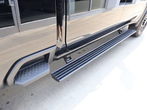 Used 2026 GMC Sierra 2500 AT4 w/ AT4 Premium Plus Package AWD/4WD image 41