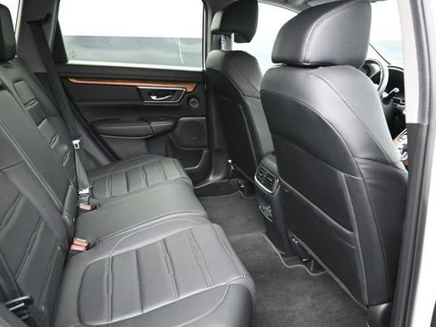 Used 2019 Honda CR-V Touring image 17