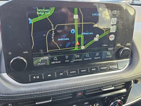 Used 2022 Nissan Rogue SL w/ SL Premium Package image 18