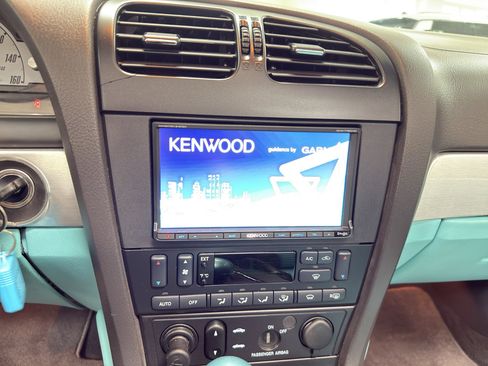 Used 2002 Ford Thunderbird RWD image 20