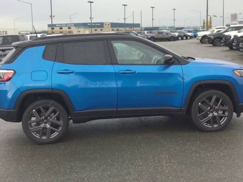 New 2026 Jeep Compass Limited w/ Sun, Sound & Navigation Group image 9