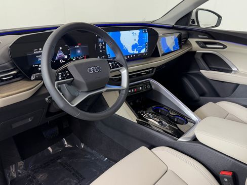 New 2025 Audi Q5 Prestige image 4