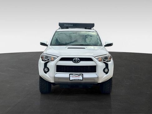 Used 2016 Toyota 4Runner Trail Premium AWD/4WD image 2