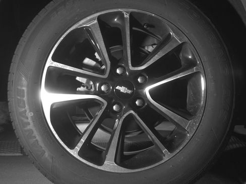 Used 2025 Chevrolet TrailBlazer LT w/ Driver Confidence Package image 12