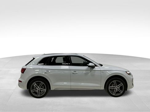 Used 2022 Audi Q5 e Prestige image 3
