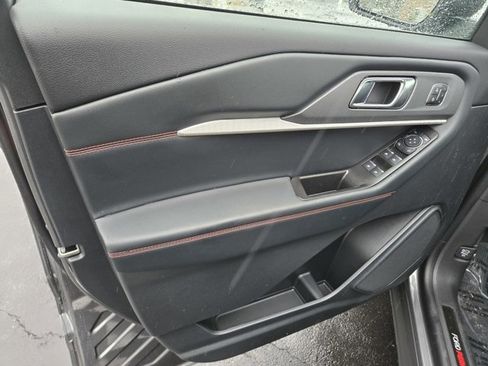 New 2026 Ford Explorer ST image 29
