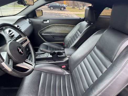 Used 2008 Ford Mustang GT image 28