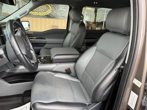 Used 2021 Ford F150 Lariat image 10