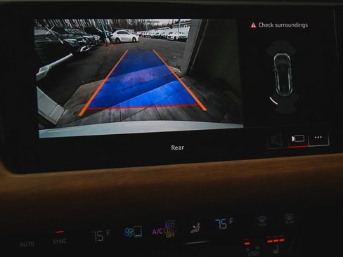 Used 2022 Audi e-tron GT Premium Plus image 20