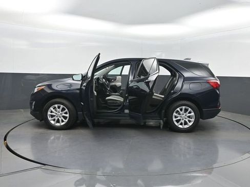 Used 2021 Chevrolet Equinox LT AWD/4WD image 38