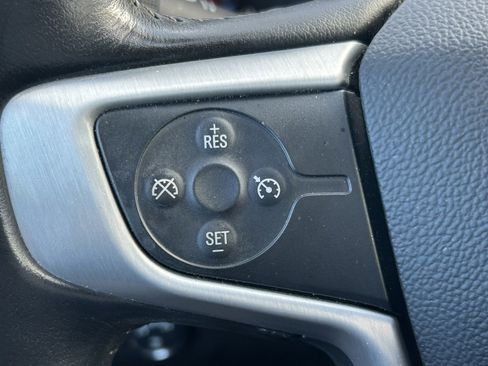 Used 2022 GMC Canyon Elevation image 23