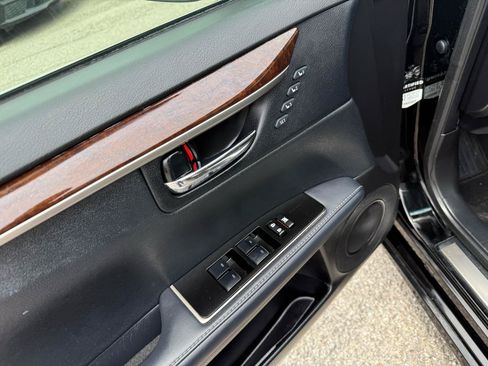Used 2018 Lexus ES 350 w/ Luxury Package w/Wood Trim FWD image 13
