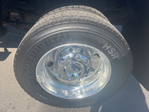 Used 2019 Ford F450 Lariat w/ Lariat Ultimate Package AWD/4WD image 31