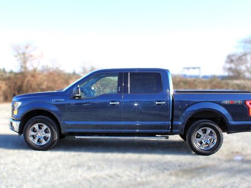 Used 2016 Ford F150 XLT w/ Equipment Group 301A Mid AWD/4WD image 4