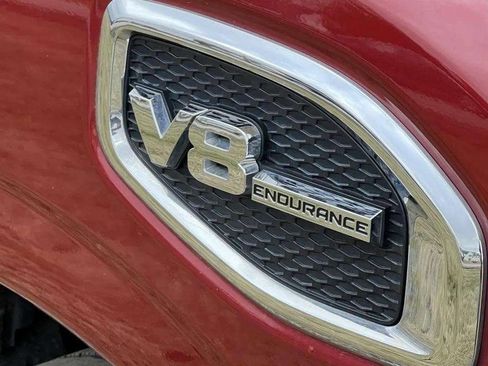 Used 2017 Nissan Titan SL image 10