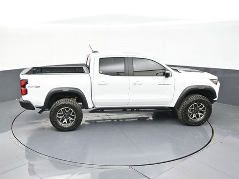 New 2026 Chevrolet Colorado ZR2 w/ Technology Package AWD/4WD image 62