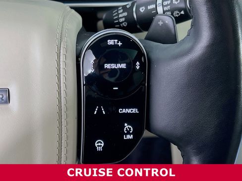 Used 2019 Land Rover Range Rover Supercharged image 14