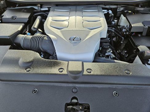 Used 2023 Lexus GX 460 w/ Black Line Special Edition AWD/4WD image 38