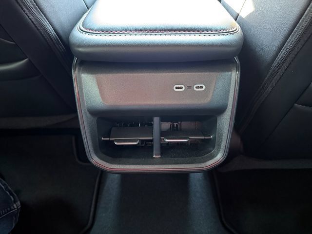 Used 2026 Dodge Charger Scat Pack w/ Blacktop Package AWD/4WD image 18