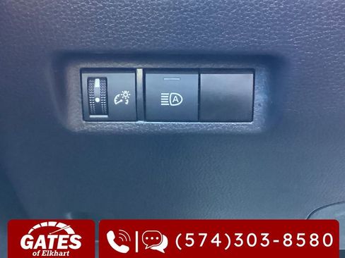 Used 2025 Toyota RAV4 XLE image 21