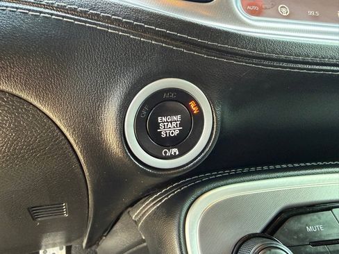 Used 2022 Dodge Challenger R/T Scat Pack w/ Plus Package image 26