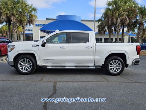 Used 2021 GMC Sierra 1500 SLT w/ X31 Off-Road Package image 2