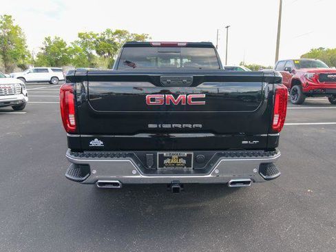 New 2026 GMC Sierra 1500 SLT w/ SLT Premium Plus Package AWD/4WD image 8