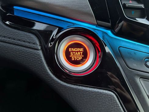 Used 2022 Honda Odyssey Touring image 32