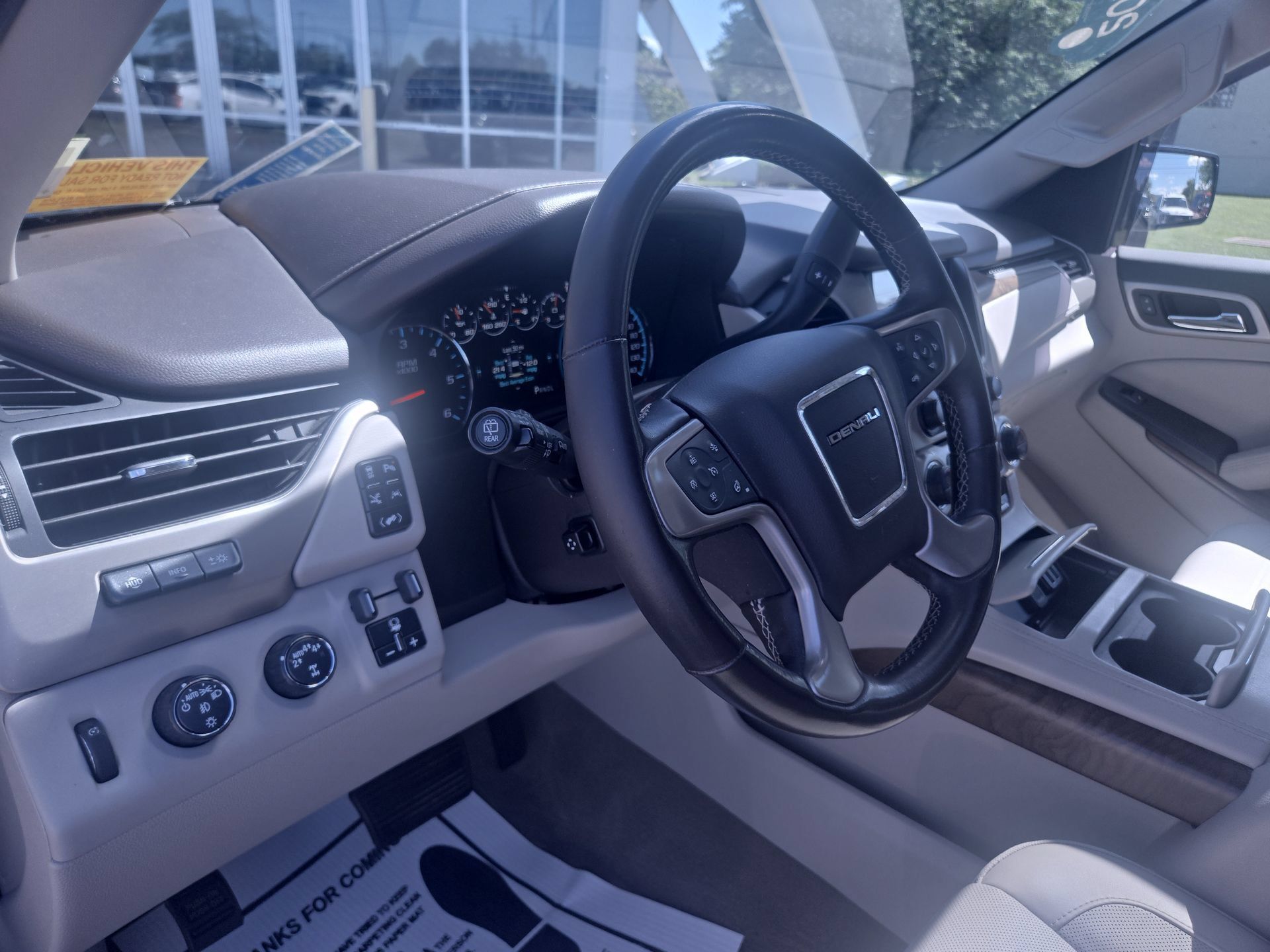 Used 2020 GMC Yukon Denali w/ Denali Ultimate Package AWD/4WD image 10
