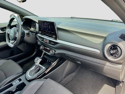 Used 2024 Kia Forte GT-Line FWD image 31