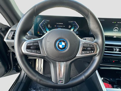 Used 2023 BMW i4 eDrive40 w/ M Sport Package RWD image 11