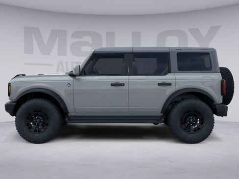 New 2026 Ford Bronco Outer Banks w/ Sasquatch Package AWD/4WD image 3