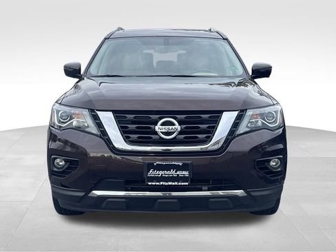 Used 2019 Nissan Pathfinder Platinum image 5