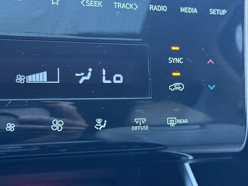 Used 2022 Hyundai Tucson Limited AWD/4WD image 29