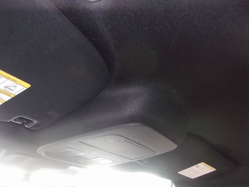 Used 2023 Ford F150 XLT image 16