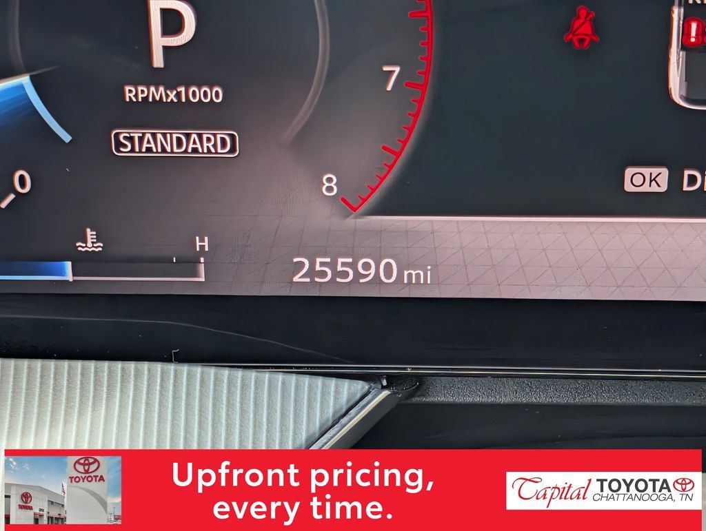 Used 2025 Nissan Murano SL AWD/4WD image 20