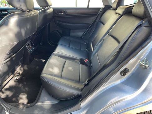Used 2015 Subaru Outback 3.6R Limited AWD/4WD image 26