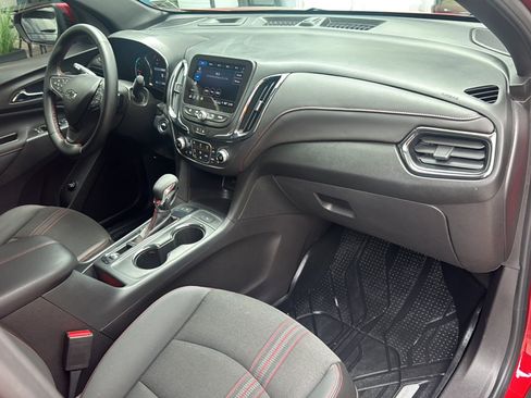 Used 2024 Chevrolet Equinox RS AWD/4WD image 11