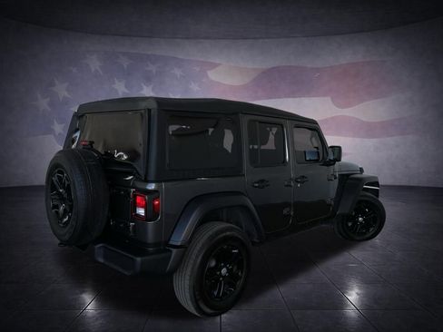 Used 2022 Jeep Wrangler Unlimited Sport image 5