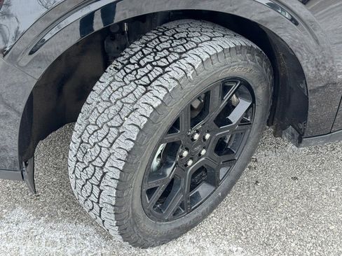 Used 2025 Ford Maverick XLT w/ XLT Luxury Package image 35